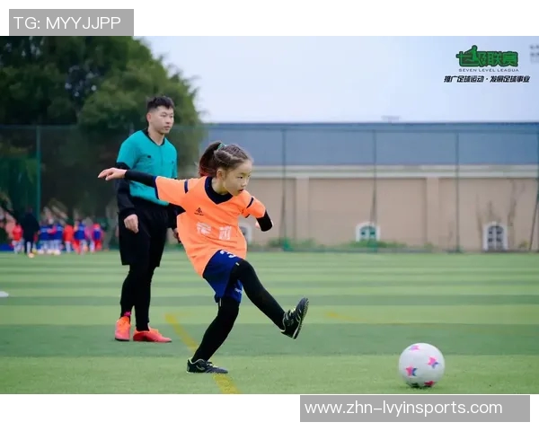 鹿晗足球视频精彩瞬间回顾与分析让我们一起感受他的足球魅力与激情