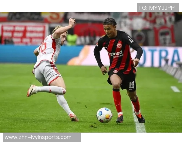 奥格斯堡主场迎战法兰克福双方争夺宝贵积分的激烈对决